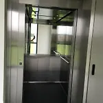 شقة وسط أكادير