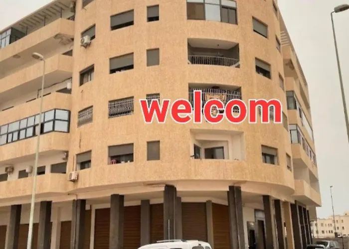 شقة وسط أكادير